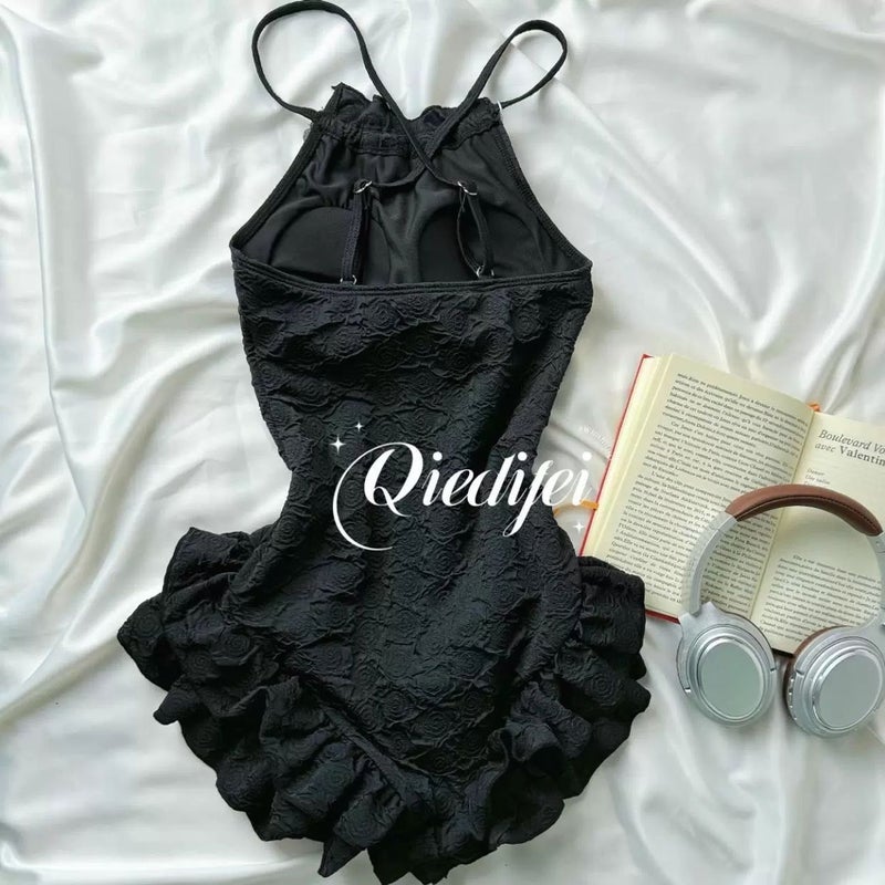 "First Love Rose" One-Piece Slim Shading Meat Covering Advanced Conservative Small Fragrance Pearl Girl Spring Seaside Holiday Style - Image 1